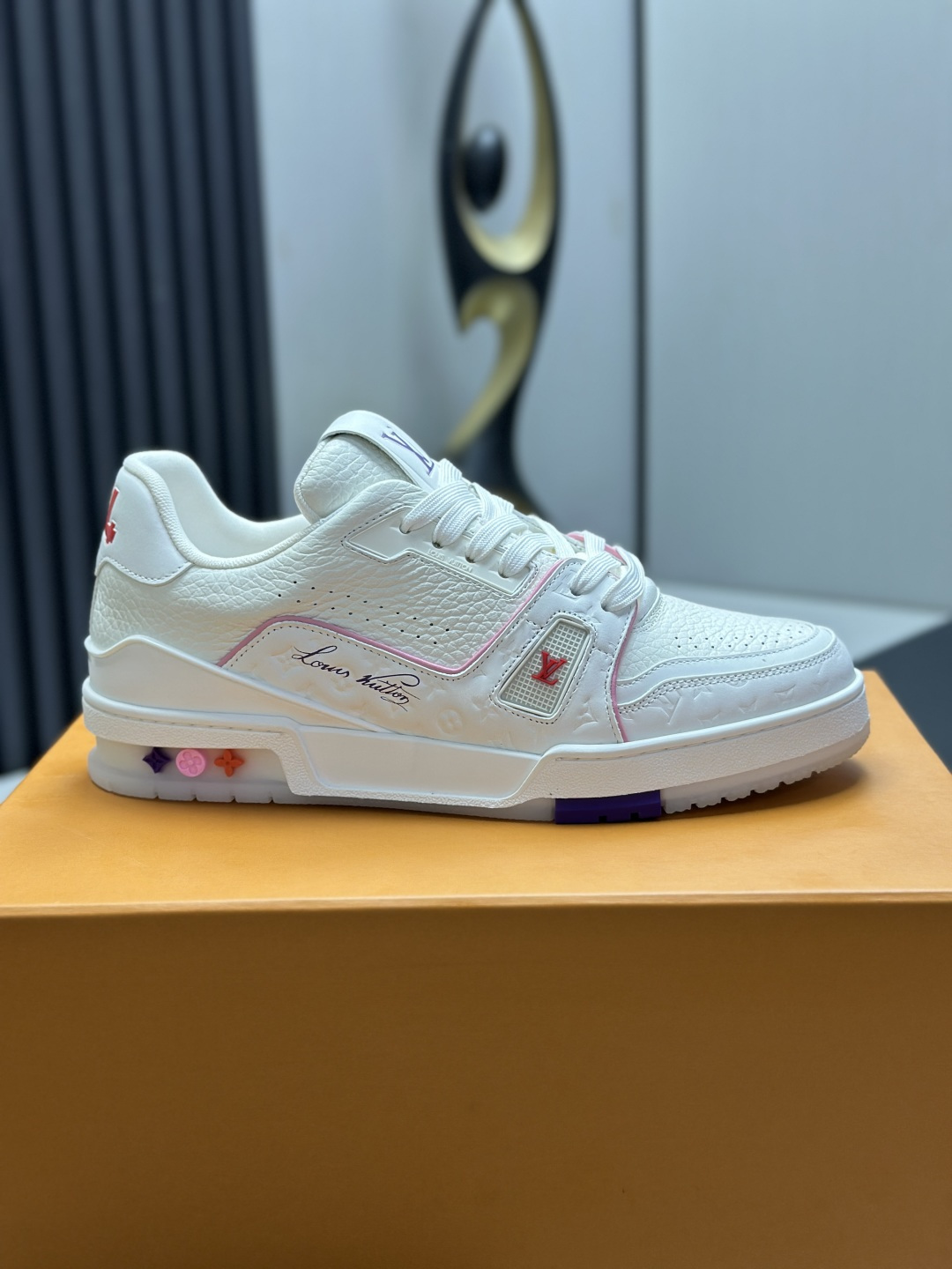 Louis Vuitton Sneakers