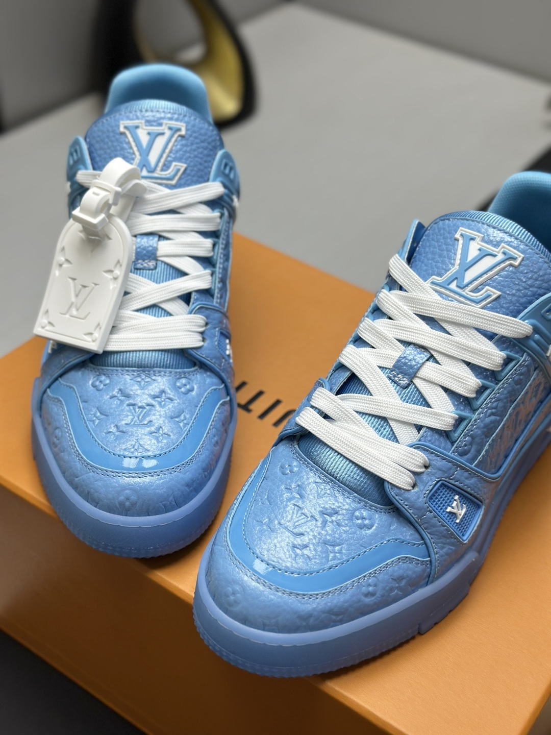 Louis Vuitton Sneakers