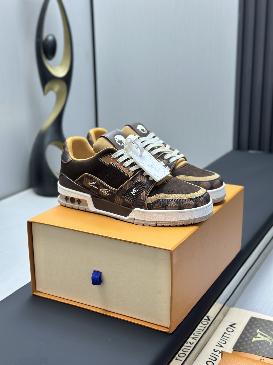 Louis Vuitton Sneakers