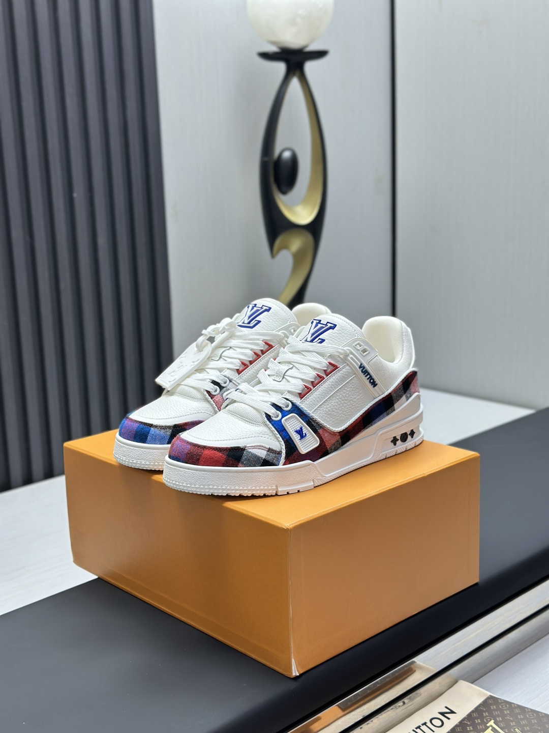 Louis Vuitton Sneakers