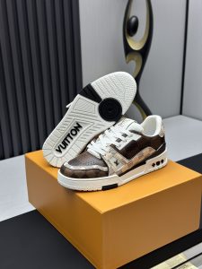 Louis Vuitton Sneakers