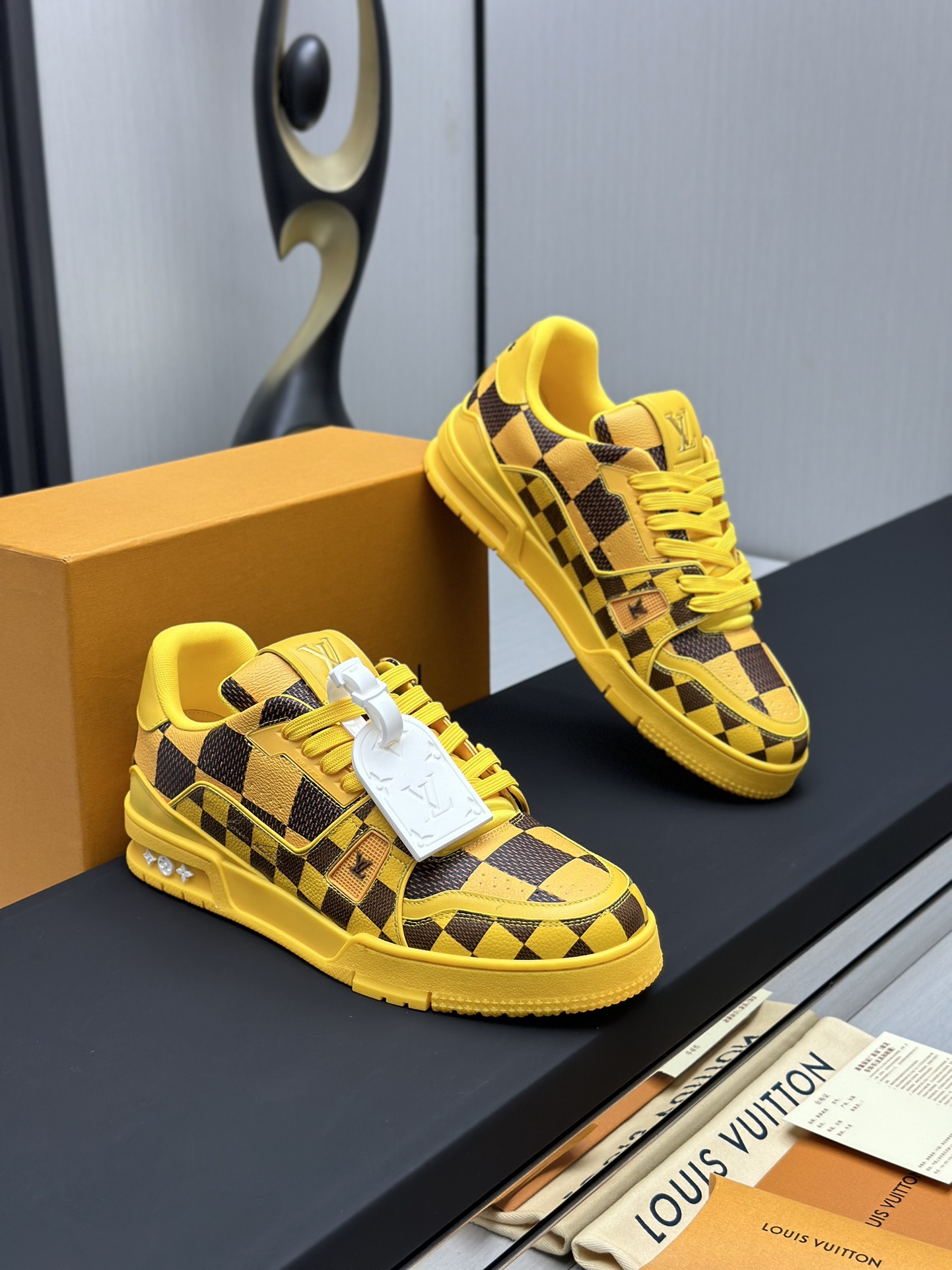Louis Vuitton Sneakers