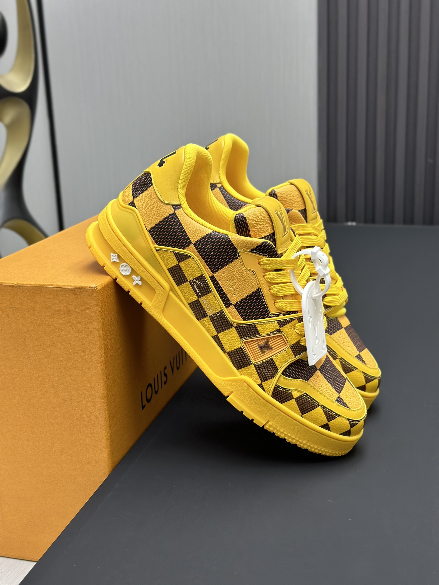 Louis Vuitton Sneakers