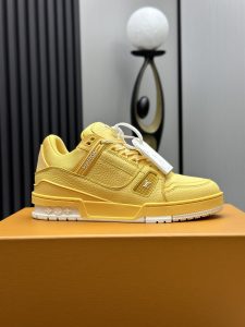 Louis Vuitton Sneakers