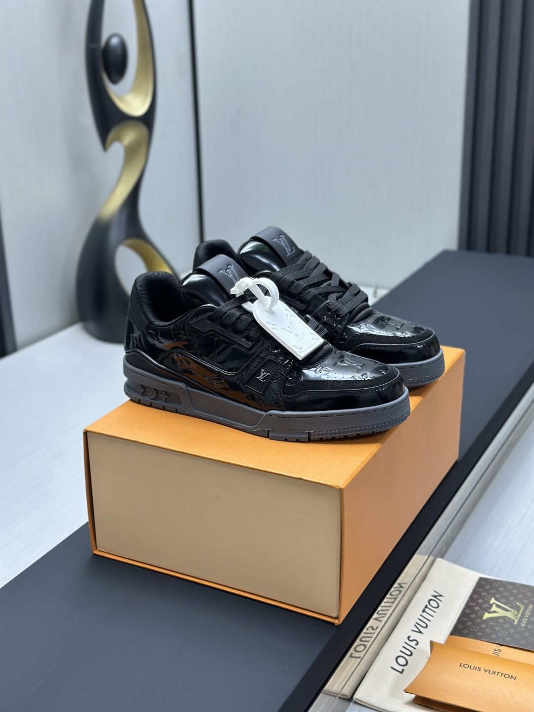 Louis Vuitton Sneakers