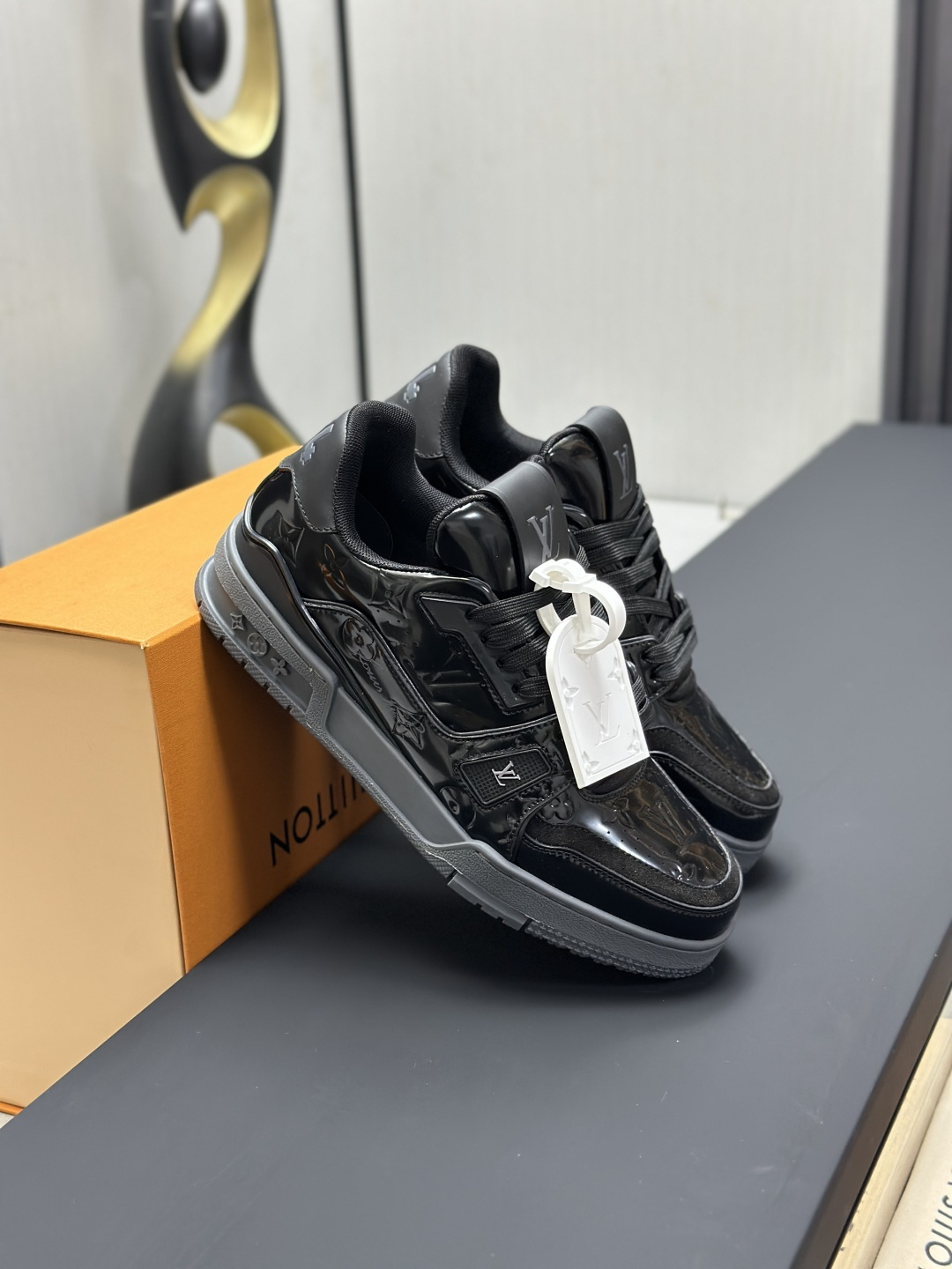 Louis Vuitton Sneakers