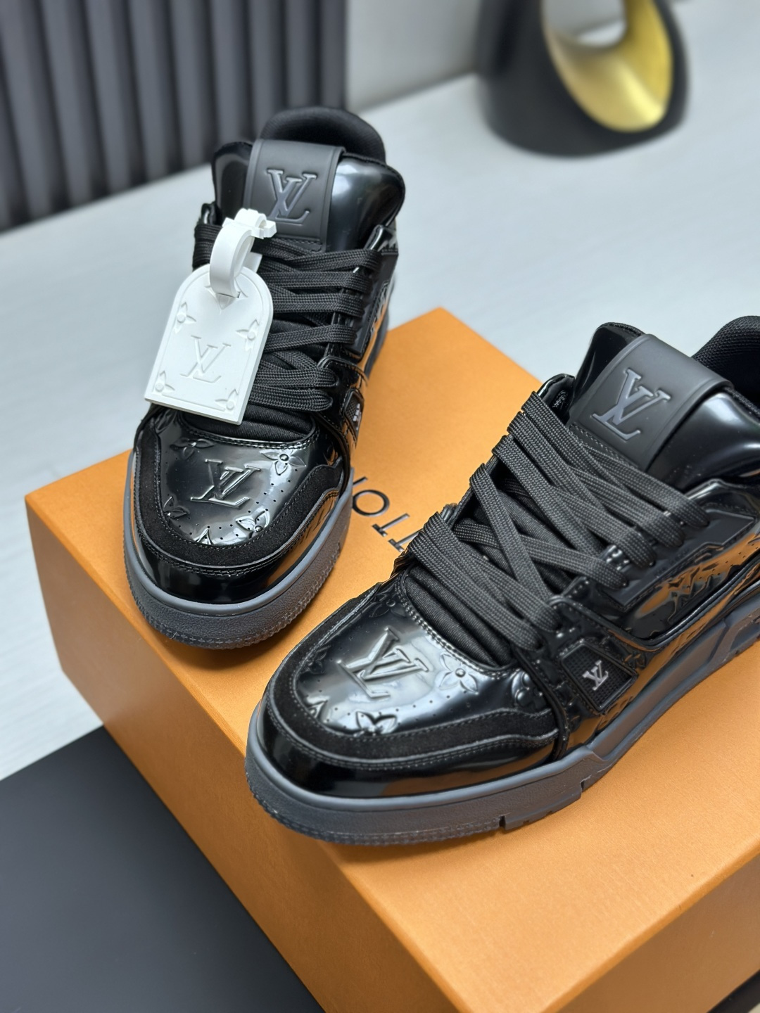 Louis Vuitton Sneakers