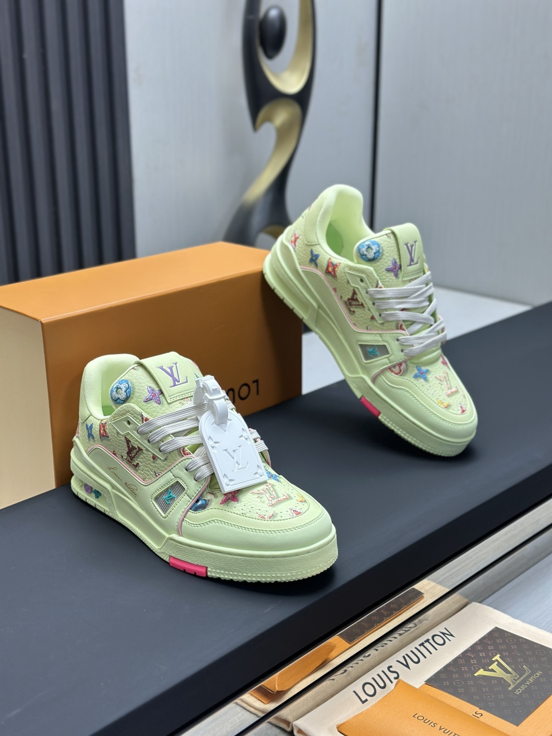 Louis Vuitton Sneakers