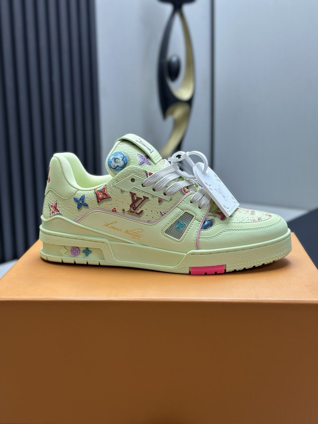 Louis Vuitton Sneakers