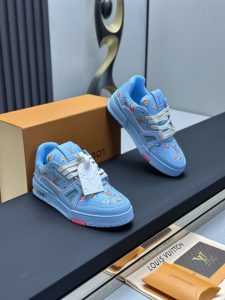 Louis Vuitton Sneakers