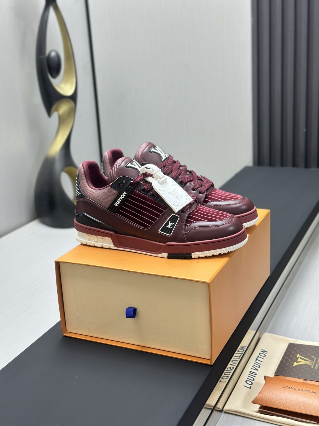 Louis Vuitton Sneakers