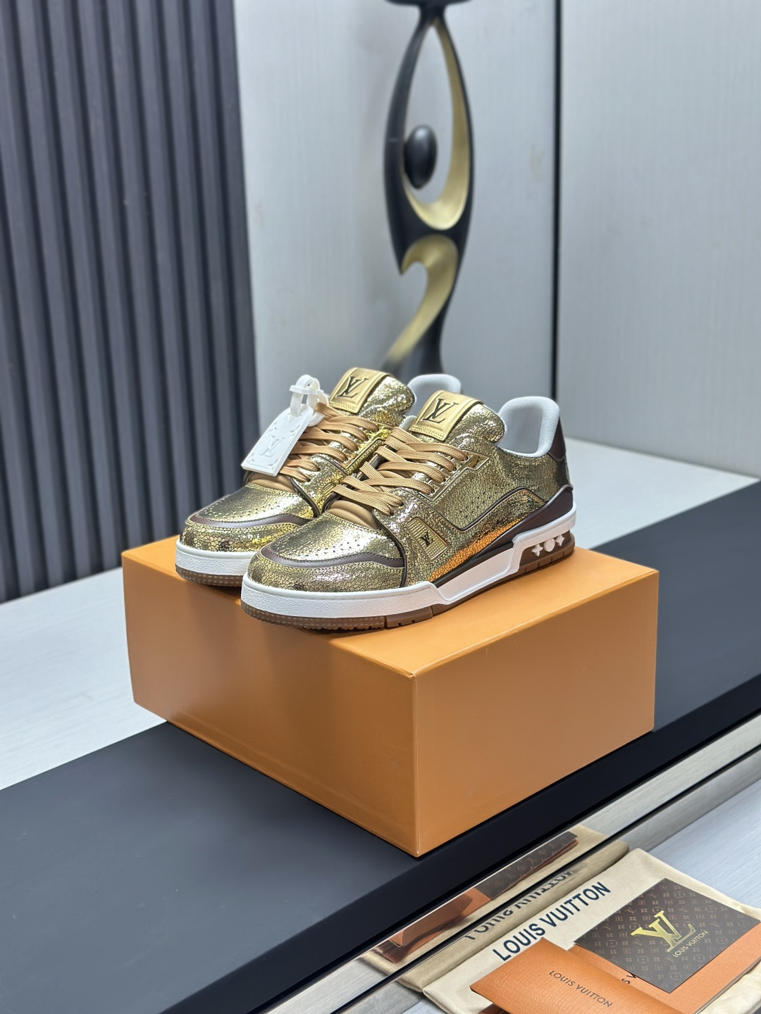 Louis Vuitton Sneakers