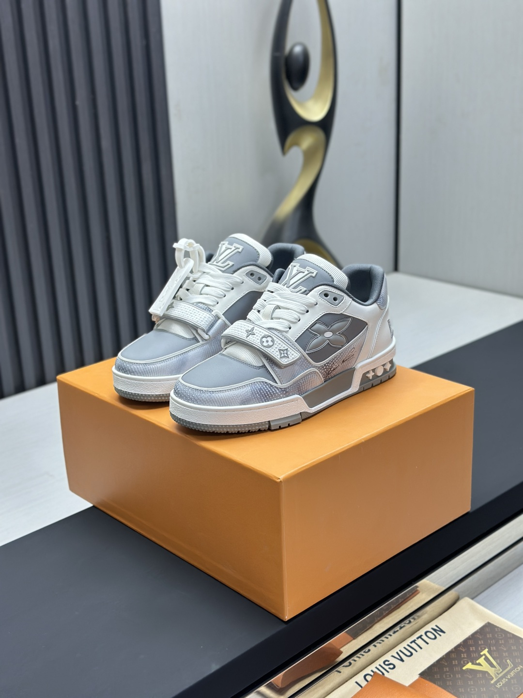 Louis Vuitton Sneakers