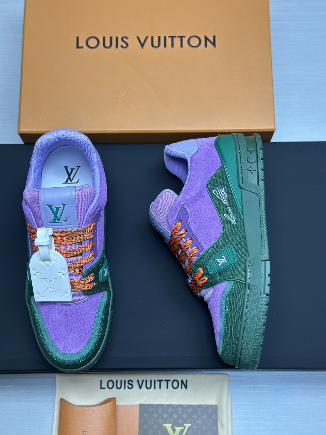 Louis Vuitton Sneakers