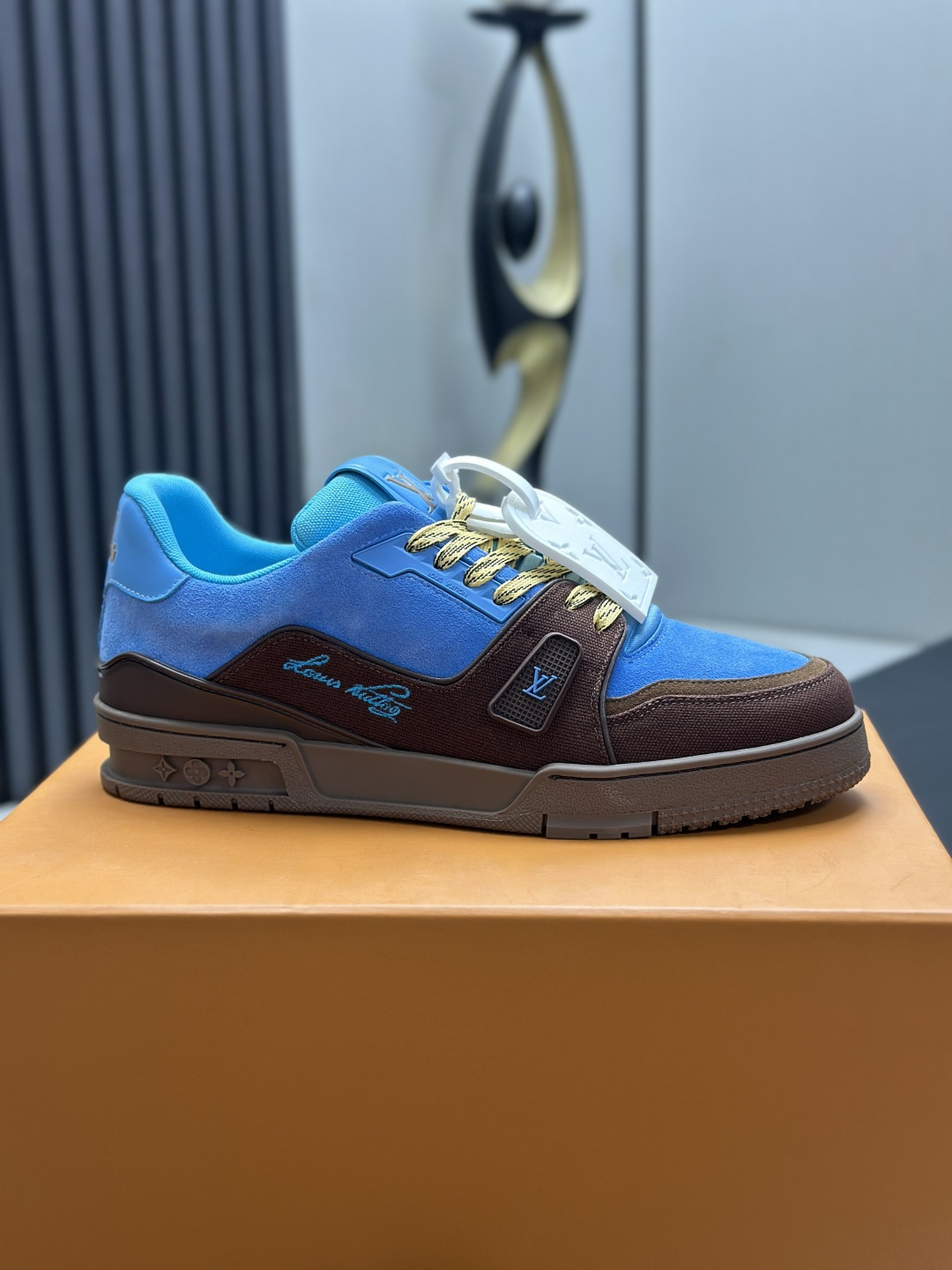 Louis Vuitton Sneakers