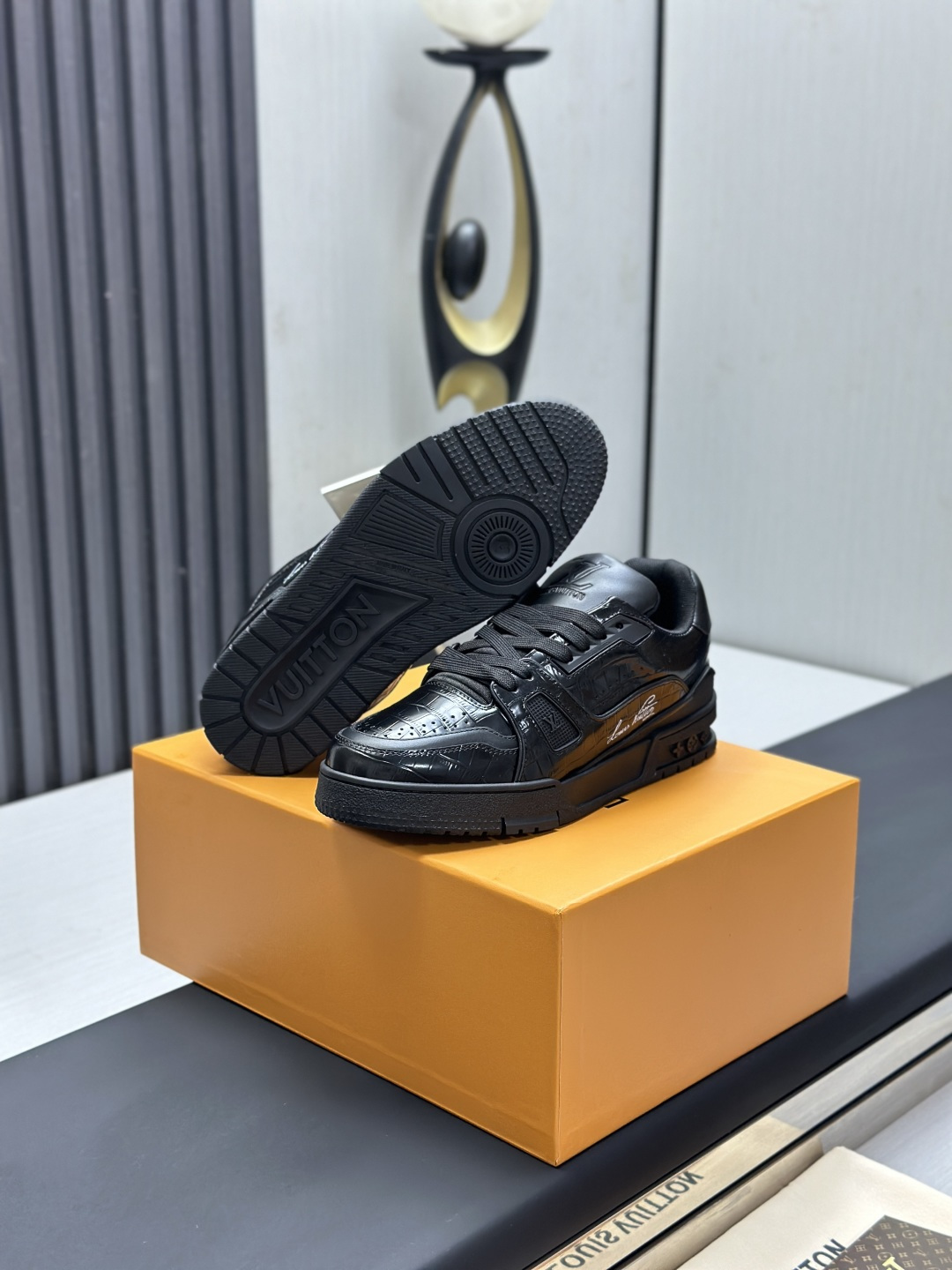 Louis Vuitton Sneakers