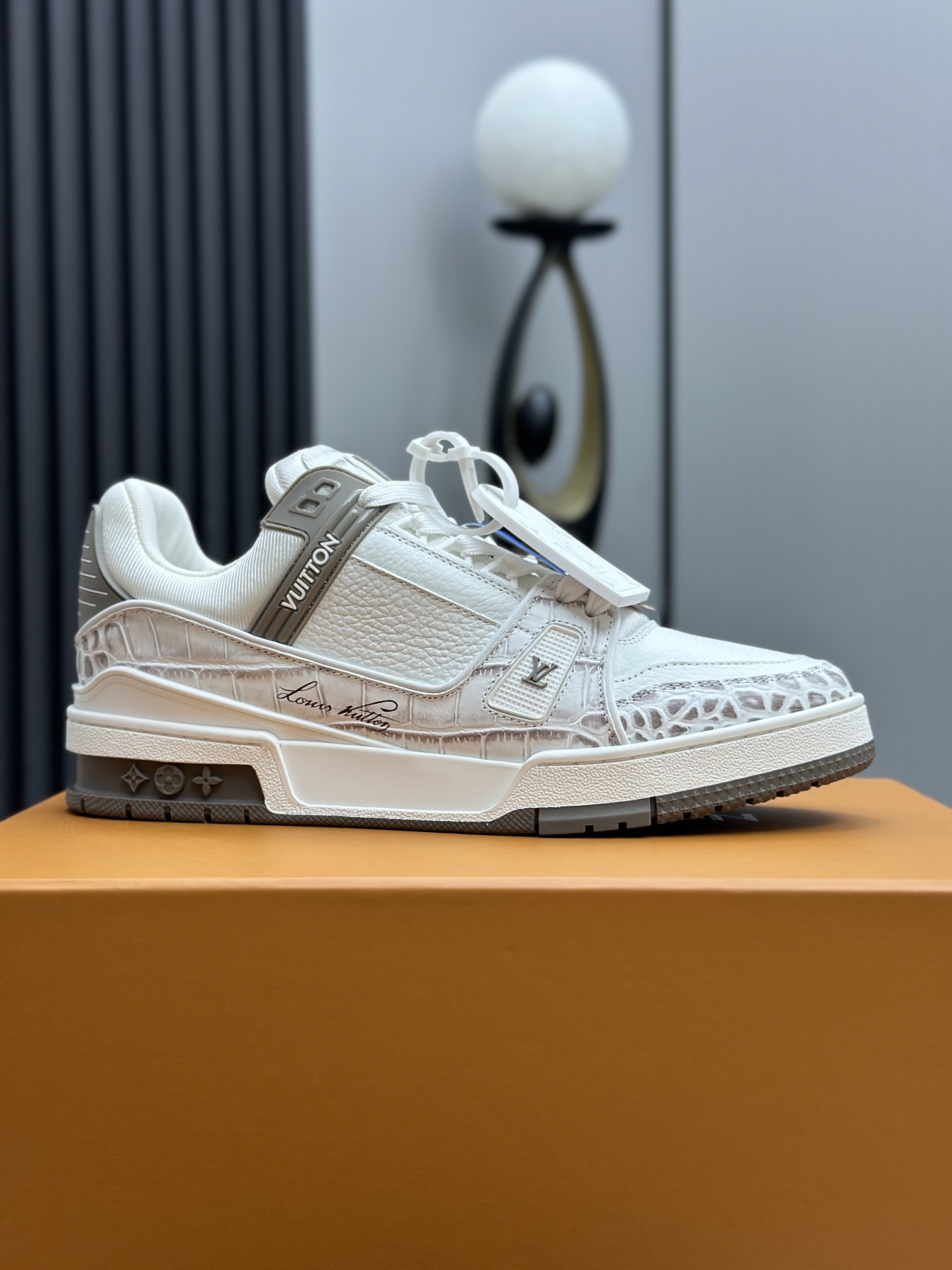 Louis Vuitton Sneakers