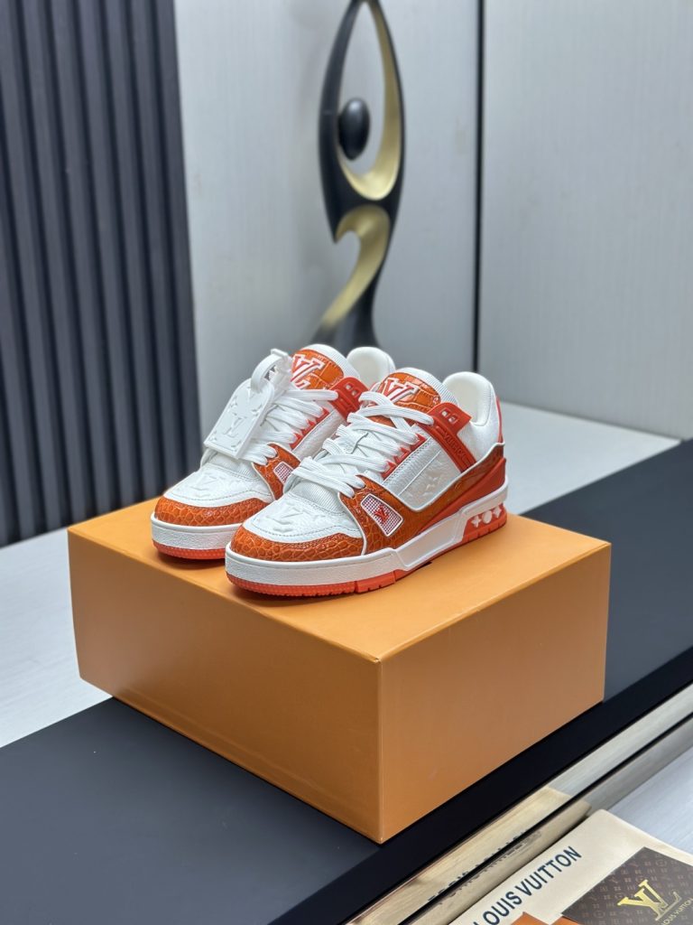 Louis Vuitton Sneakers