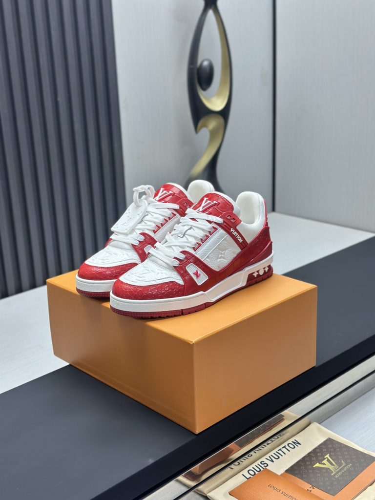 Louis Vuitton Sneakers