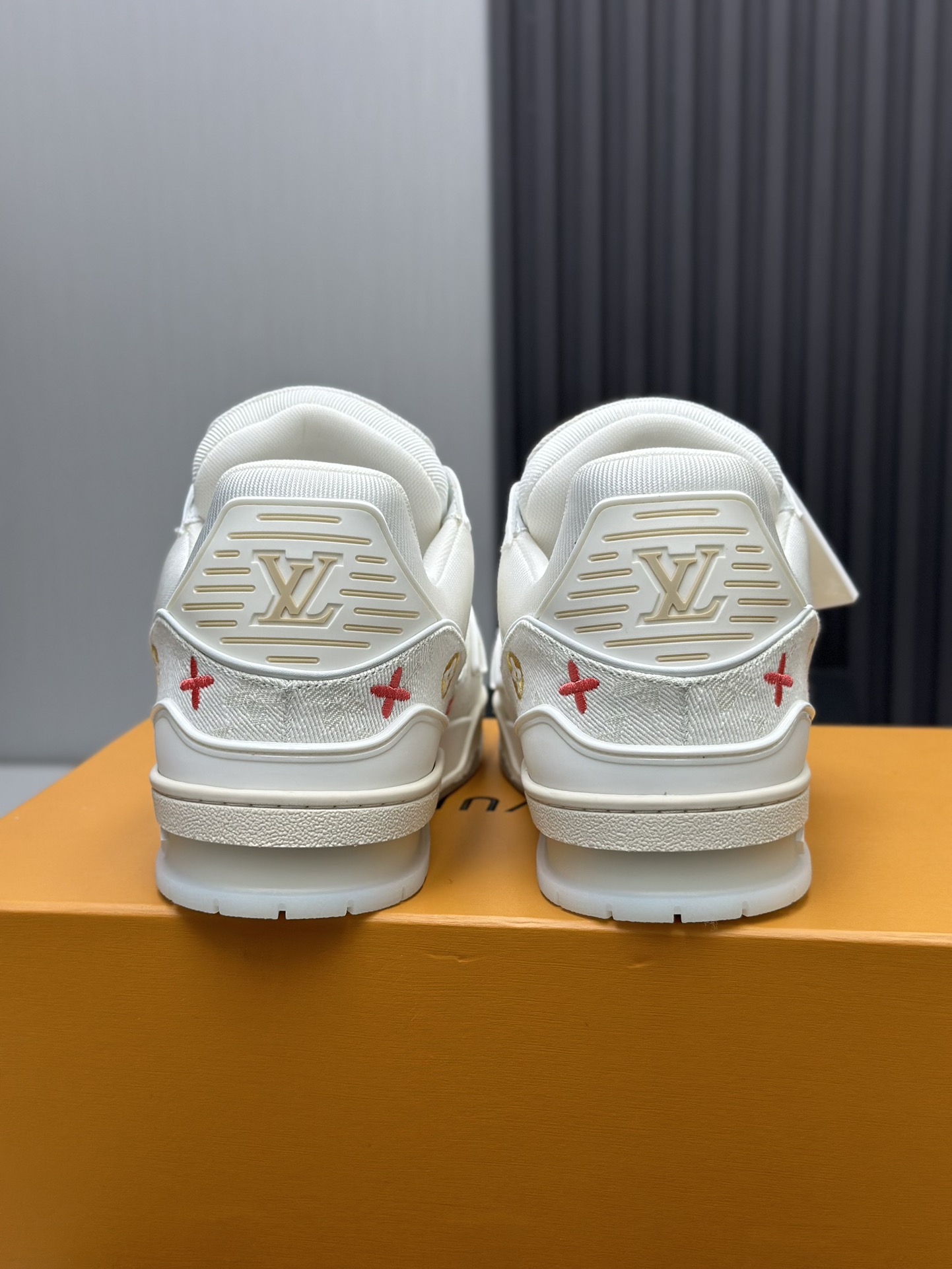 Louis Vuitton Sneakers