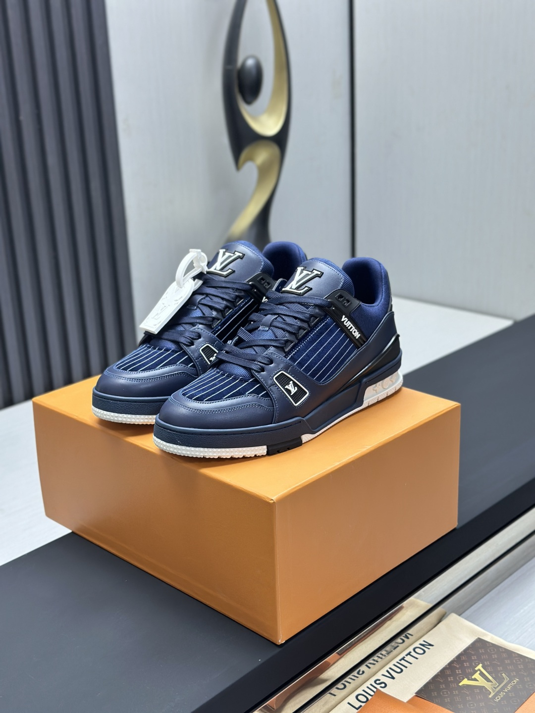 Louis Vuitton Sneakers