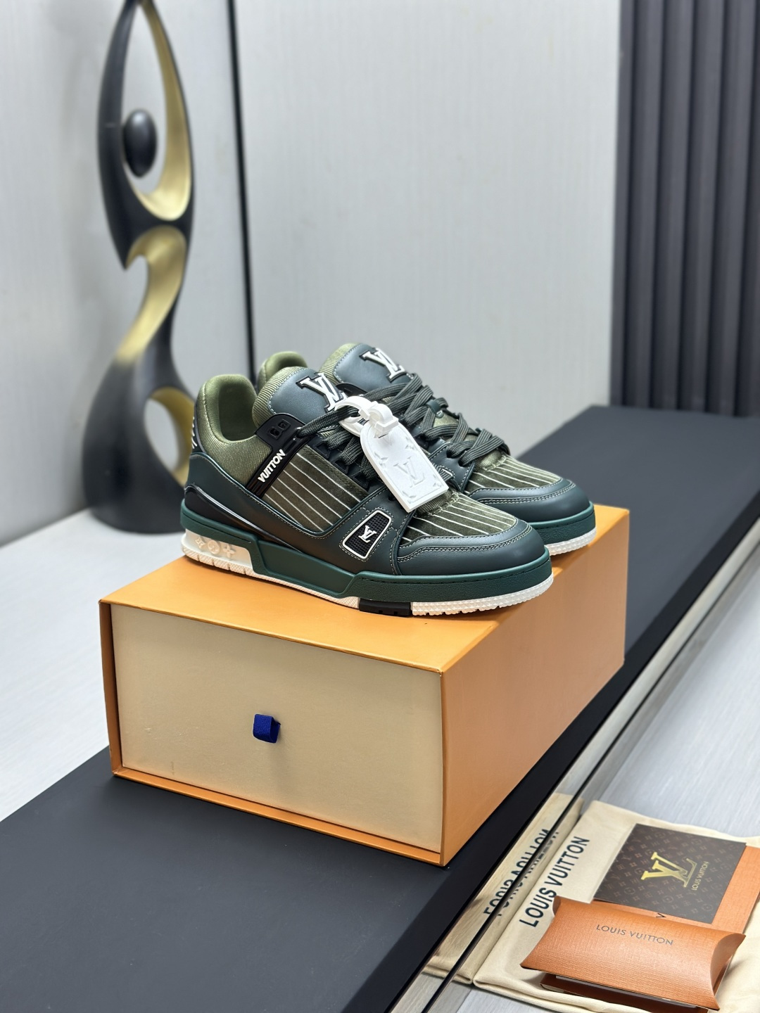 Louis Vuitton Sneakers