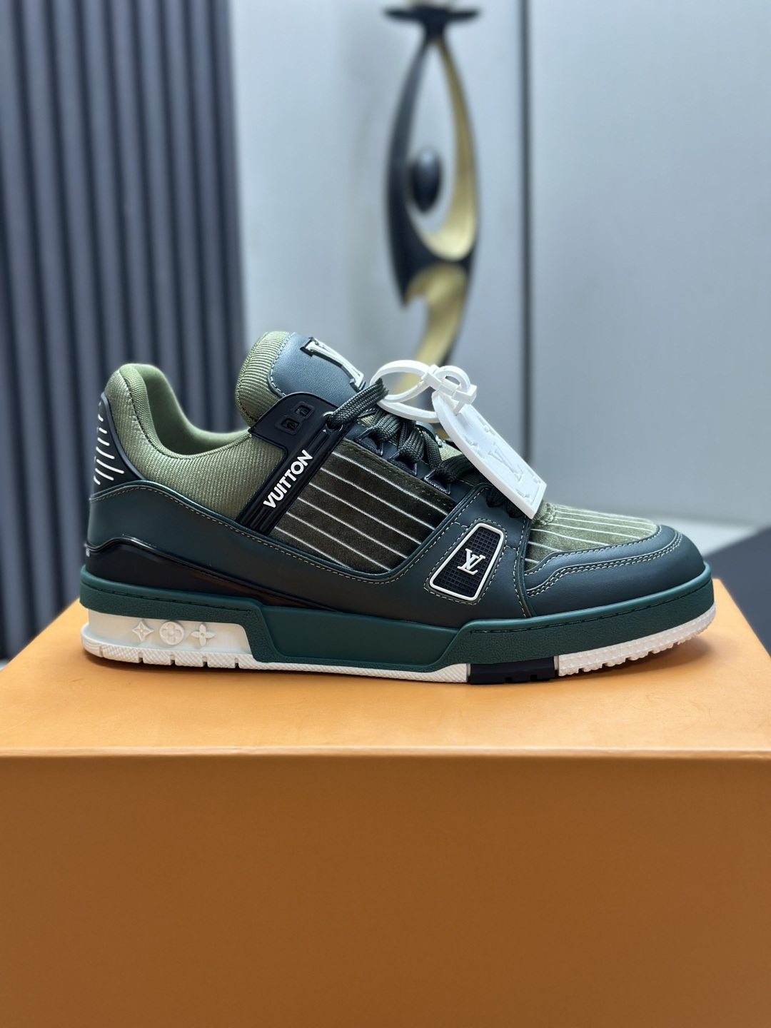 Louis Vuitton Sneakers