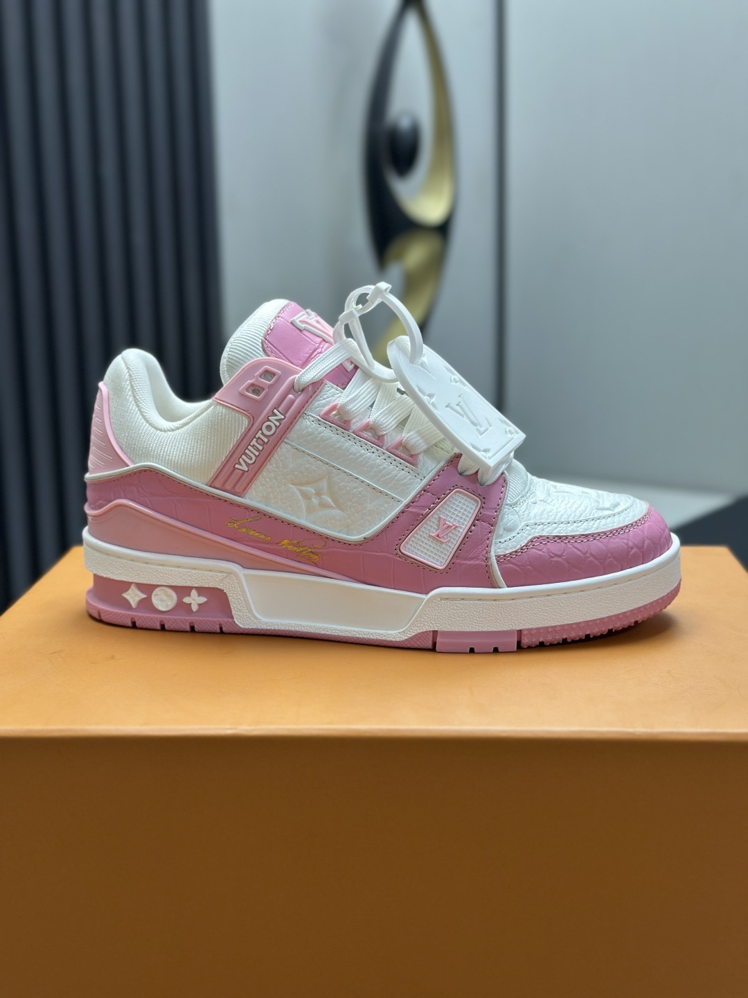 Louis Vuitton Sneakers