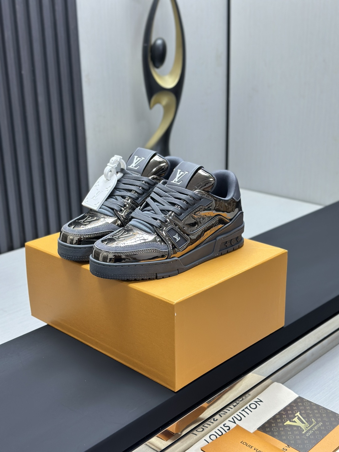 Louis Vuitton Sneakers