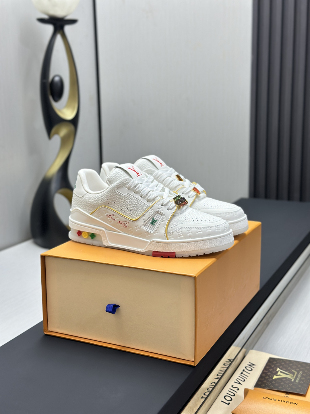 Louis Vuitton Sneakers