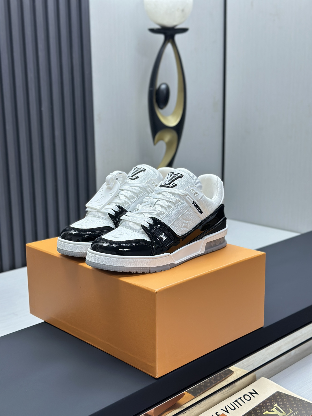 Louis Vuitton Sneakers
