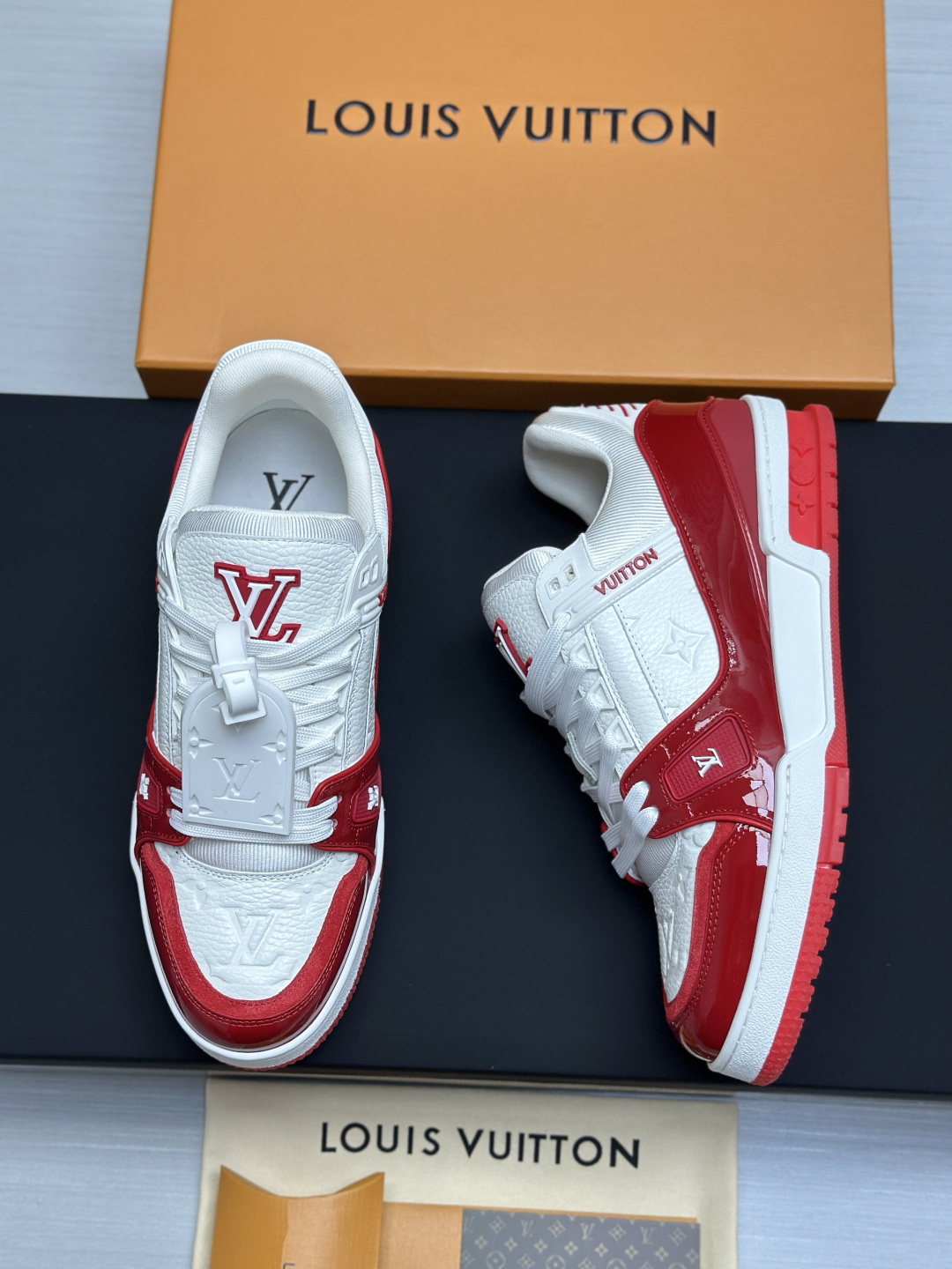 Louis Vuitton Sneakers