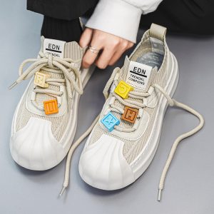 null Sneakers