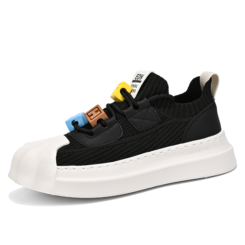 null Sneakers