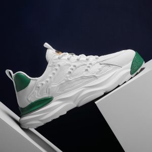 null Sneakers