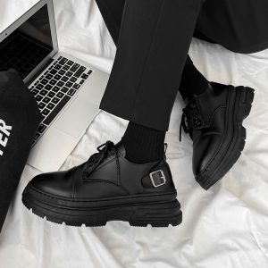 null Shoes in Black