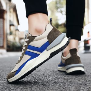 null Sneakers