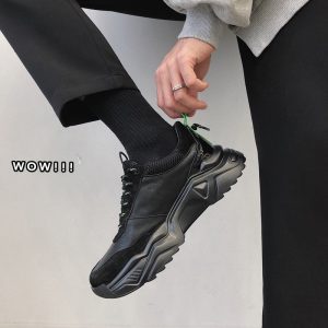null Sneakers