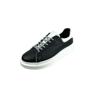 null Sneakers