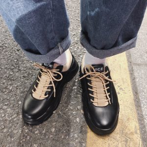 null Sneakers