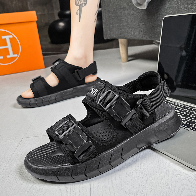 null Sandals