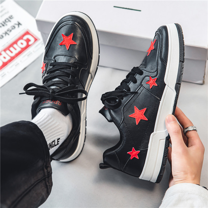 null Sneakers