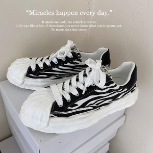 null Shoes