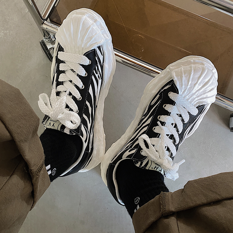 null Shoes