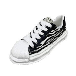 null Shoes