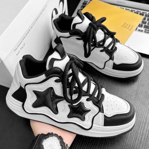 null Sneakers