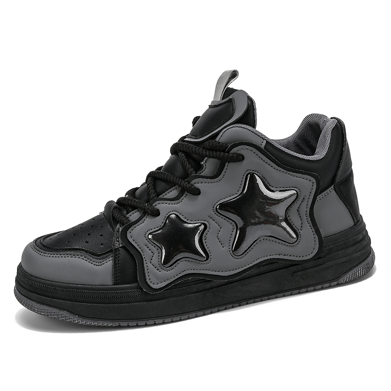 null Sneakers