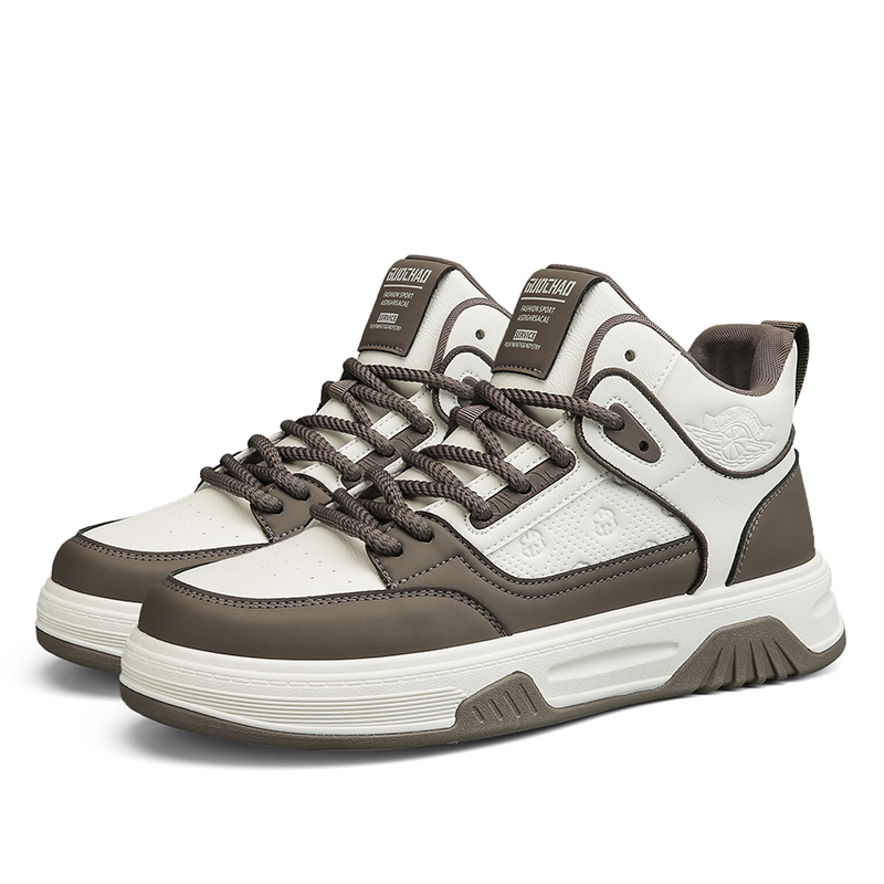 null Sneakers