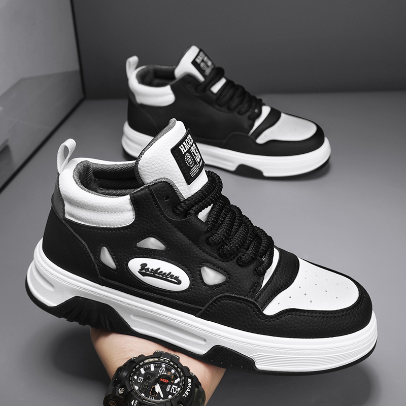 null Sneakers