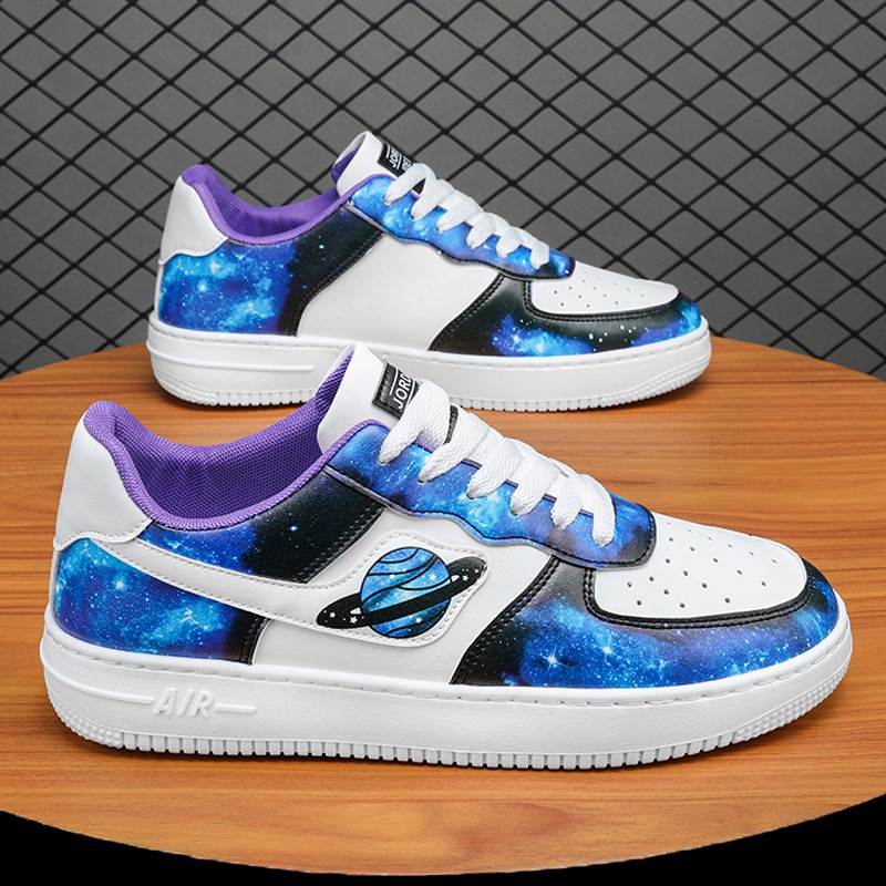 null Sneakers